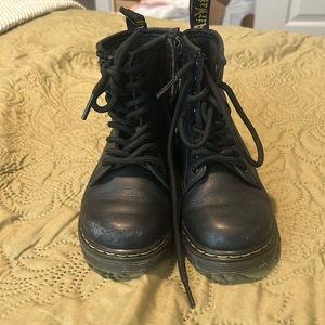 All black Dr. Martens kids size 11.